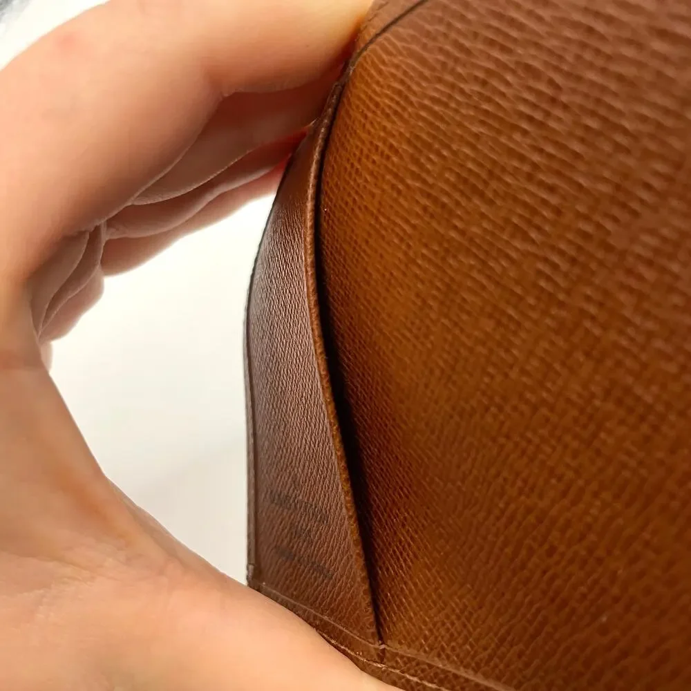 Louis Vuitton Bifold Horizontal Document Flat Wallet